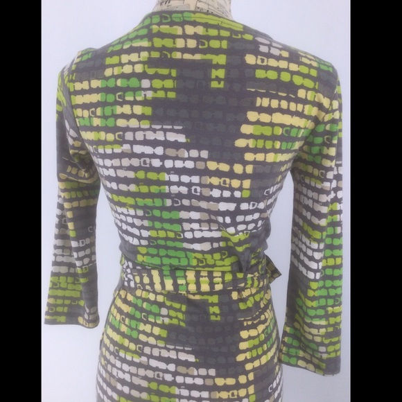 GAP XS Wrap Around Dress With 3/4 sleeves - Picture 5 of 8